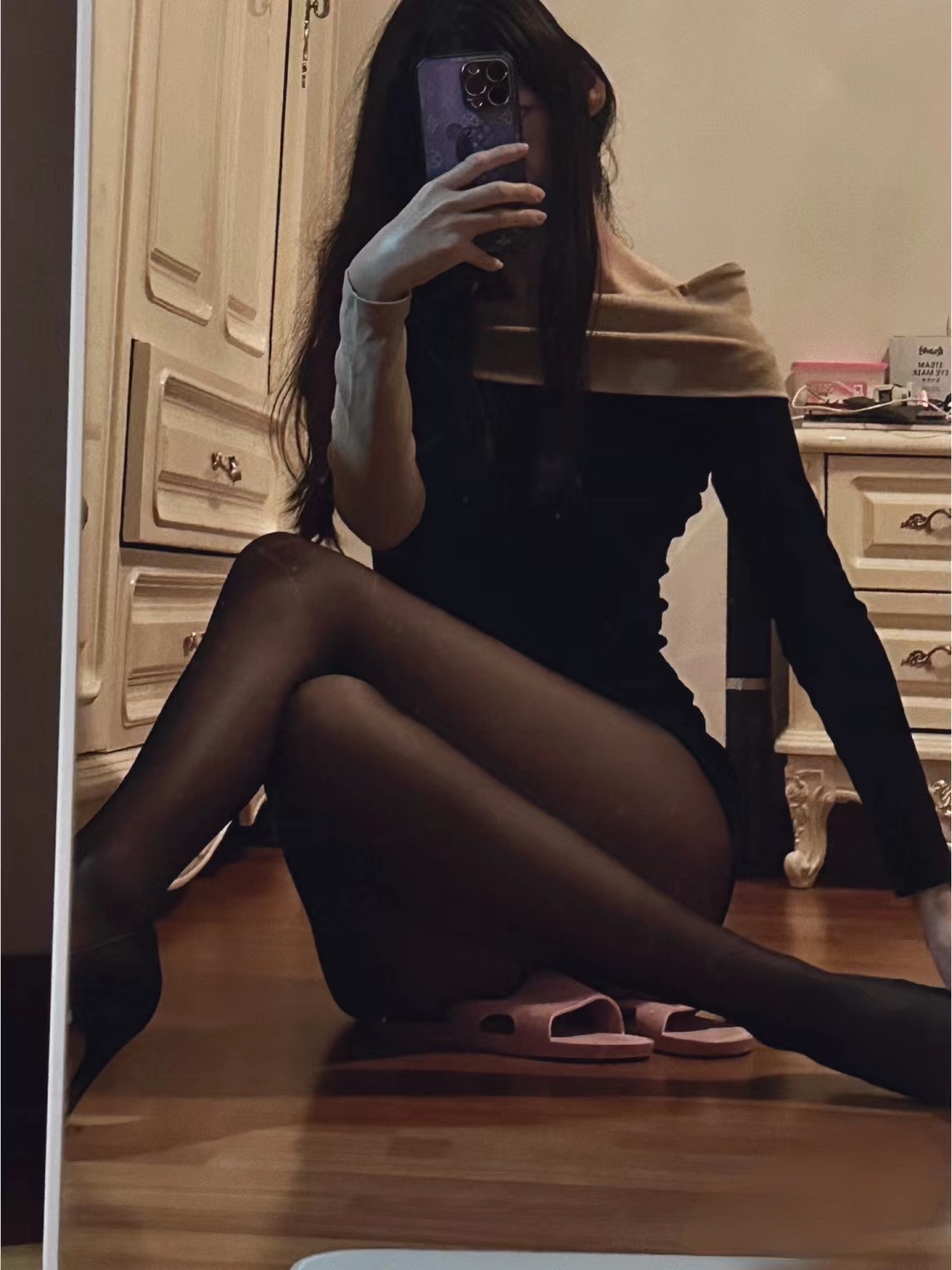 我与少妇的一夜却让我明白了制服诱惑的好